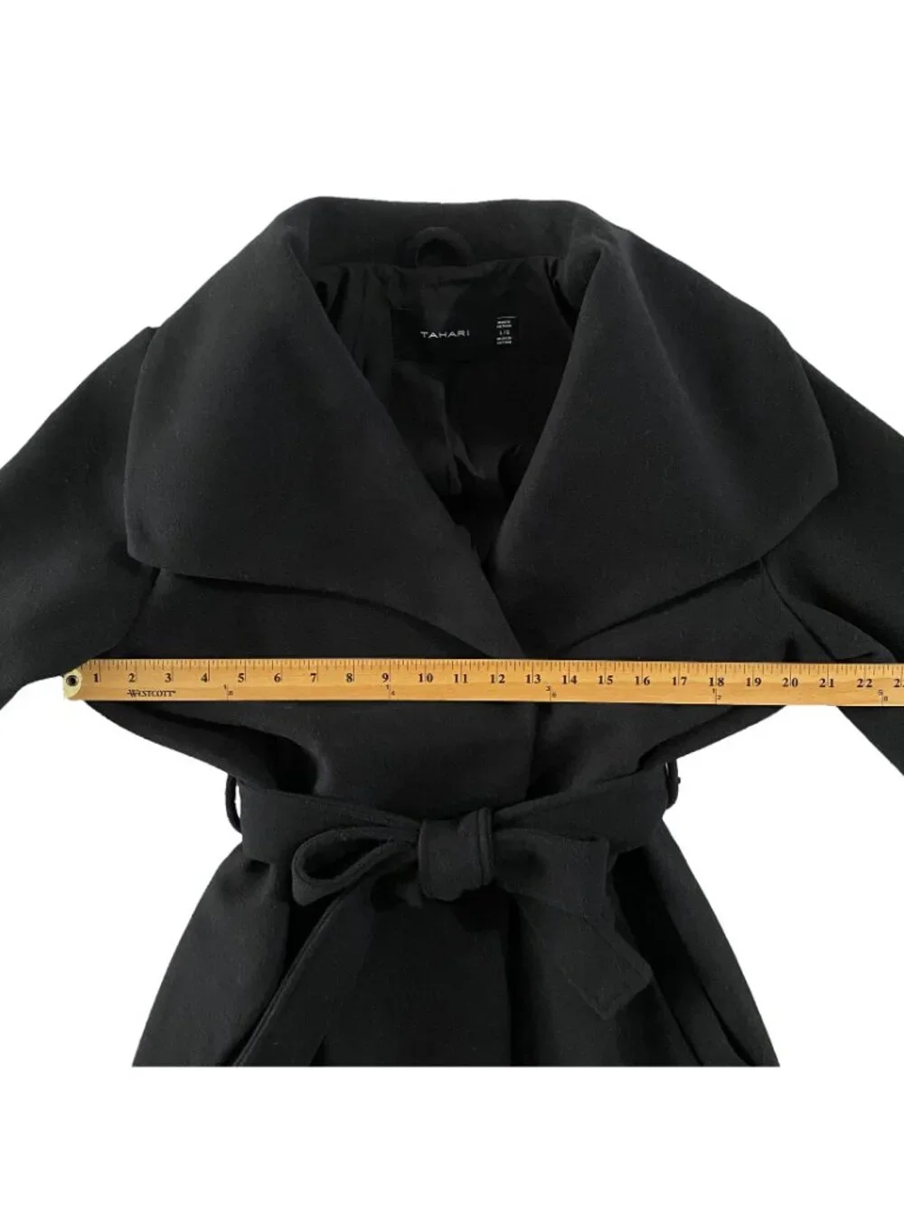 Tahari jacket womens